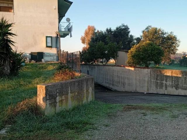 Villa Indipendente in vendita a Latina, Lazio