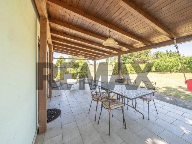 Villa Indipendente in vendita a Latina, Lazio