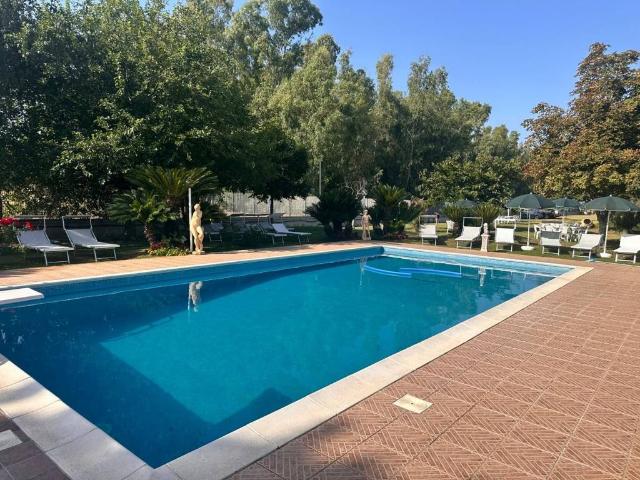 Villa Indipendente in vendita a Borgo Podgora, Latina