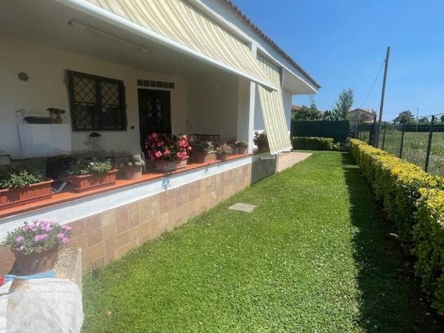 Villa Indipendente in vendita a Borgo Piave, Latina