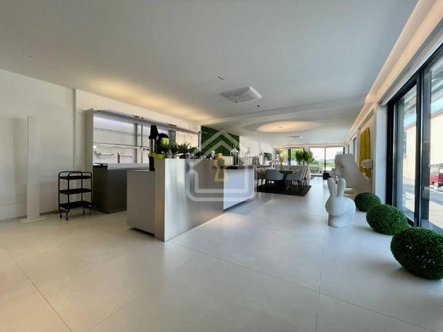 Villa Indipendente in vendita a Latisana, Friuli-Venezia Giulia
