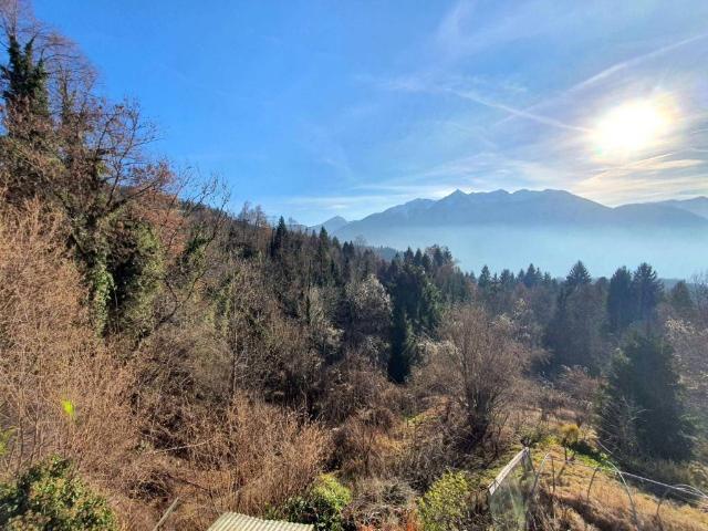 Villa Indipendente in vendita a Lauco, Friuli-Venezia Giulia