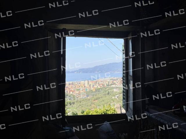 Villa Indipendente in vendita a Santa Giulia, Lavagna