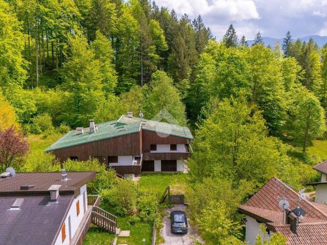Villa Indipendente in vendita a Magnifica Comunità degli Altipiani Cimbri, Lavarone
