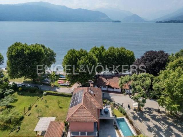 Villa Indipendente in vendita a Comunità Montana Valli del Verbano, Cerro