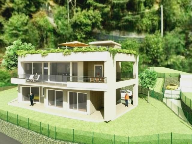 Villa Indipendente in vendita a Comunità Montana Valli del Verbano, Laveno Mombello