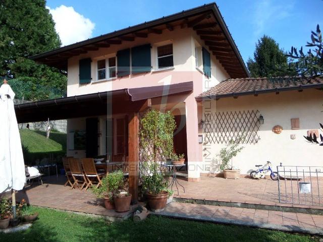 Villa Indipendente in vendita a Comunità Montana Valli del Verbano, Lombardia