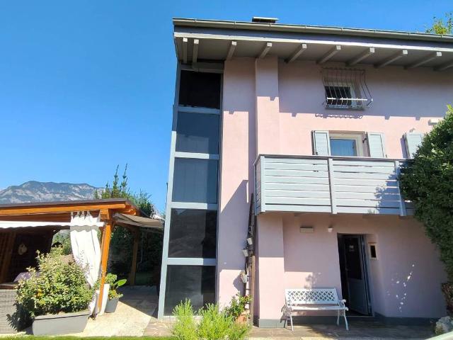 Villa Indipendente in vendita a Comunità Rotaliana-Königsberg, Lavis
