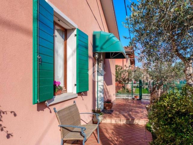 Villa Indipendente in vendita a Lazise, Veneto