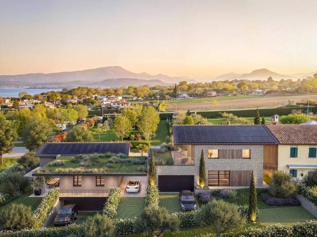 Villa Indipendente in vendita a Lazise, Veneto