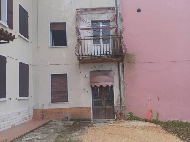 Villa Indipendente in vendita a Lazise, Veneto