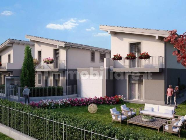 Villa Indipendente in vendita a Lazzate, Lombardia