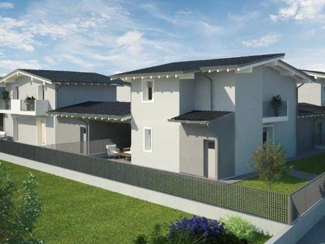 Villa Indipendente in vendita a Lazzate, Lombardia