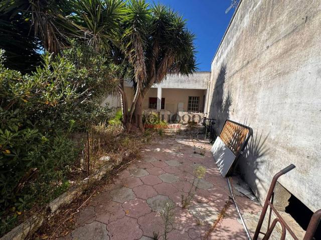 Villa Indipendente in vendita a San Cataldo, Puglia