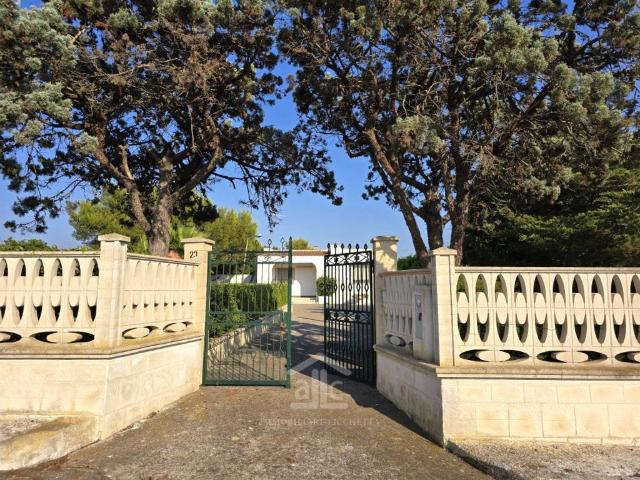Villa Indipendente in vendita a Zona Montegrappa, Puglia