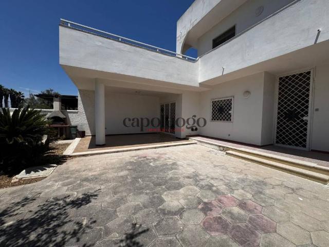 Villa Indipendente in vendita a Puglia, Lecce