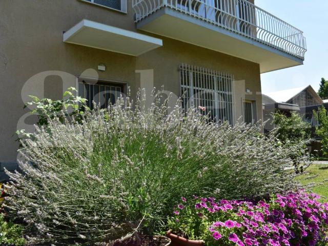Villa Indipendente in vendita a Chiuso, Lecco