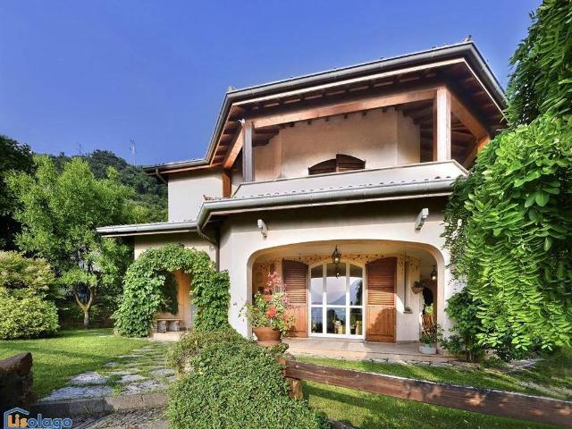 Villa Indipendente in vendita a Maggianico, Lecco