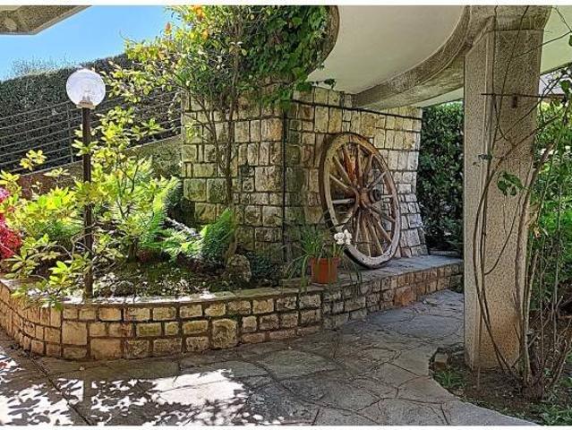 Villa Indipendente in vendita a Pescarenico, Lecco