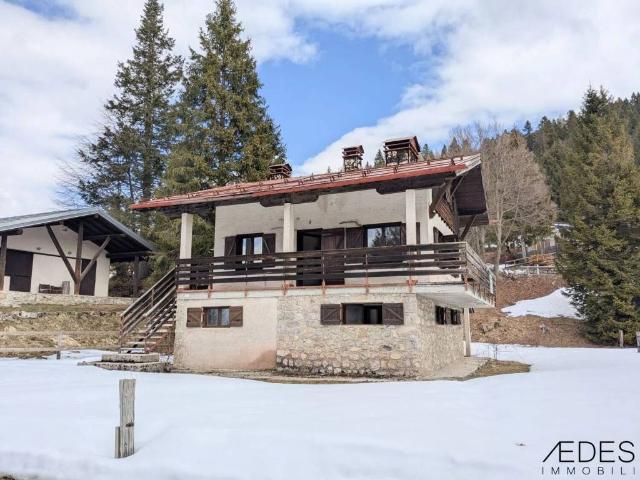 Villa Indipendente in vendita a Comunità Alto Garda e Ledro, Molina Di Ledro