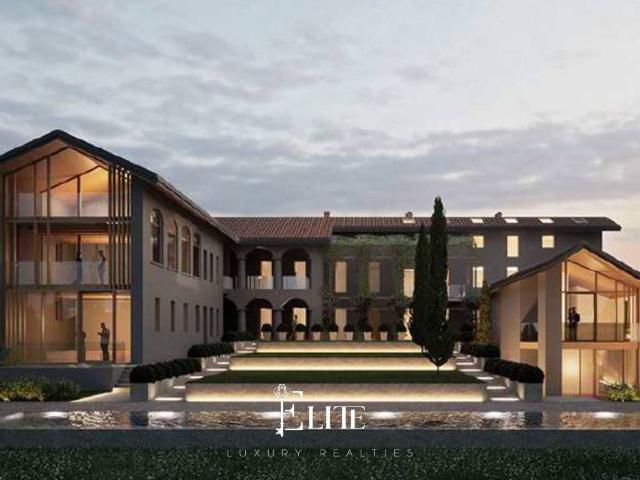 Villa Indipendente in vendita a Unione dei comuni del Medio Verbano, Leggiuno