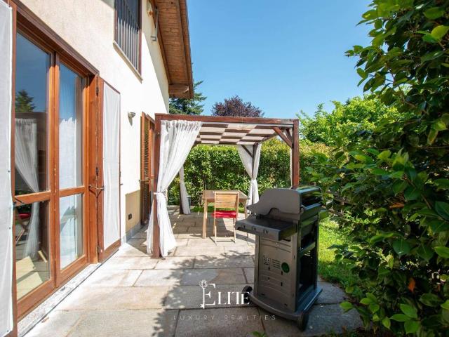 Villa Indipendente in vendita a Unione dei comuni del Medio Verbano, Leggiuno