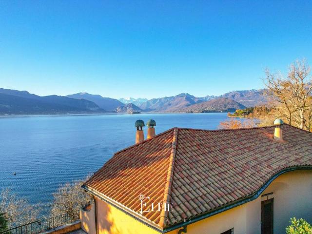Villa Indipendente in vendita a Unione dei comuni del Medio Verbano, Leggiuno