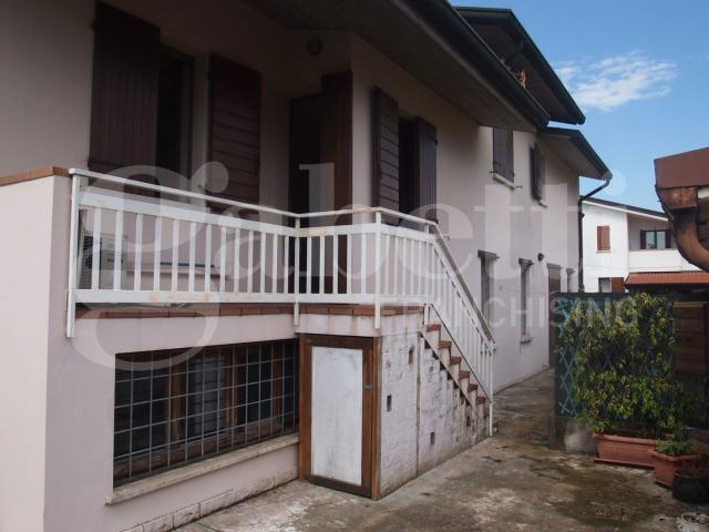 Villa Indipendente in vendita a Legnago, Veneto