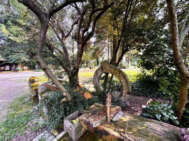 Villa Indipendente in vendita a Legnago, Veneto