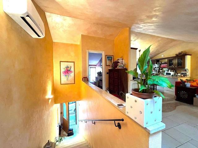 Villa Indipendente in vendita a Legnago, Veneto