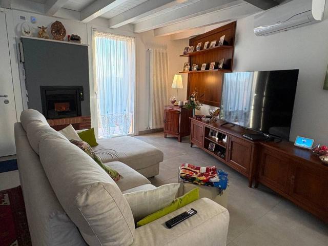Villa Indipendente in vendita a Vigo, Legnago