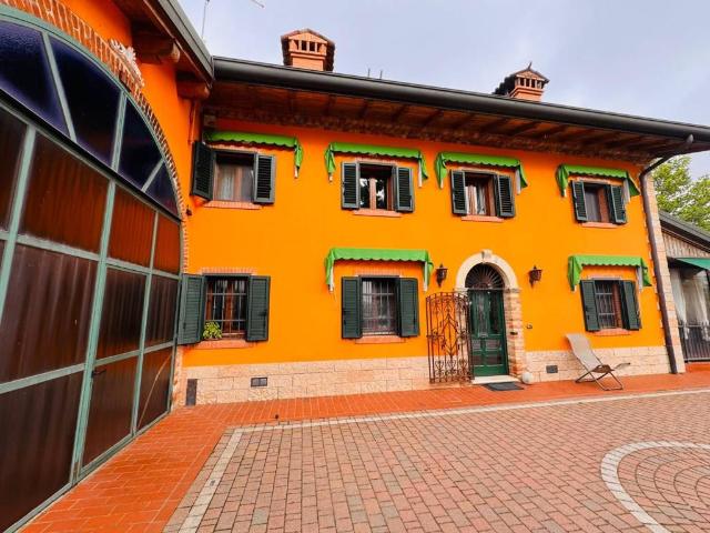 Villa Indipendente in vendita a Legnago, Veneto