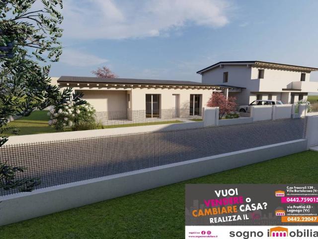 Villa Indipendente in vendita a Legnago, Veneto