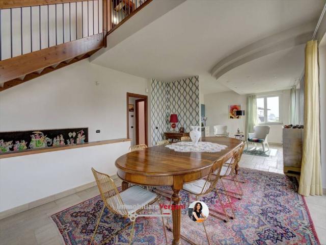 Villa Indipendente in vendita a Oltresempione, Legnano