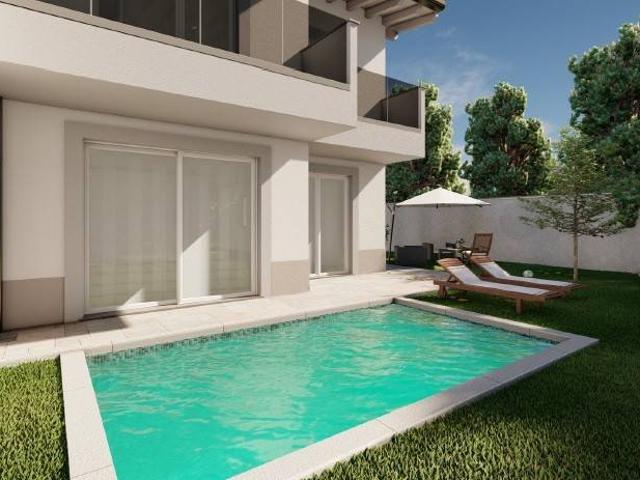 Villa Indipendente in vendita a Legnano, Lombardia