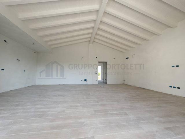 Villa Indipendente in vendita a Legnaro, Veneto