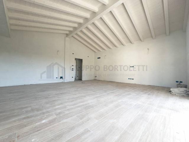 Villa Indipendente in vendita a Legnaro, Veneto