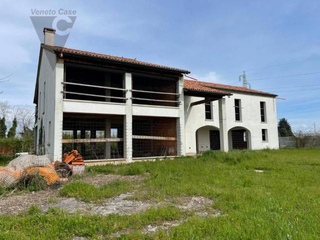 Villa Indipendente in vendita a Legnaro, Veneto