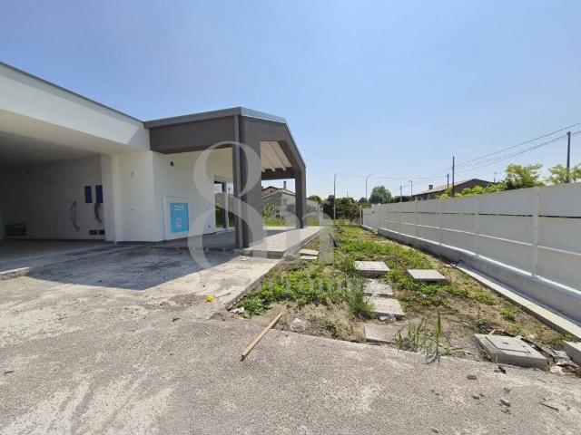 Villa Indipendente in vendita a Legnaro, Veneto