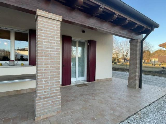 Villa Indipendente in vendita a Legnaro, Veneto