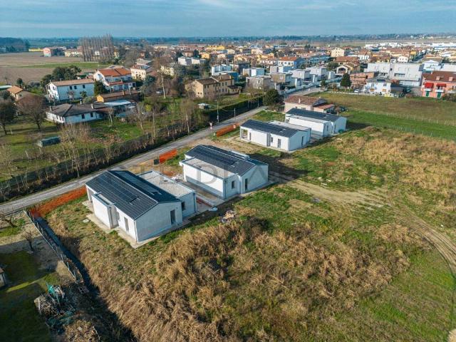 Villa Indipendente in vendita a Legnaro, Veneto