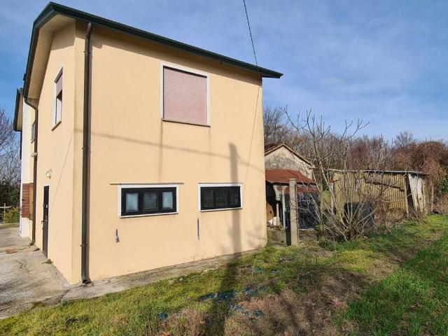 Villa Indipendente in vendita a Legnaro, Veneto