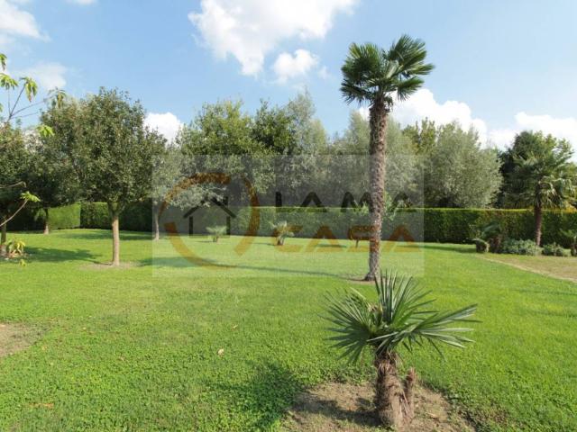 Villa Indipendente in vendita a Legnaro, Veneto