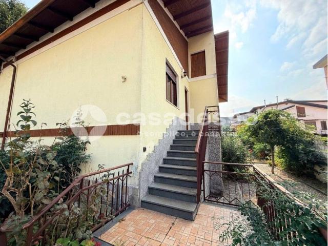 Villa Indipendente in vendita a Tedeschi, Leini