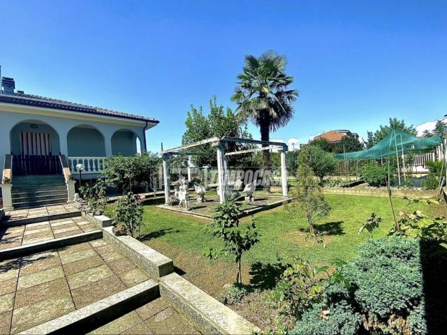 Villa Indipendente in vendita a Piemonte, Torino
