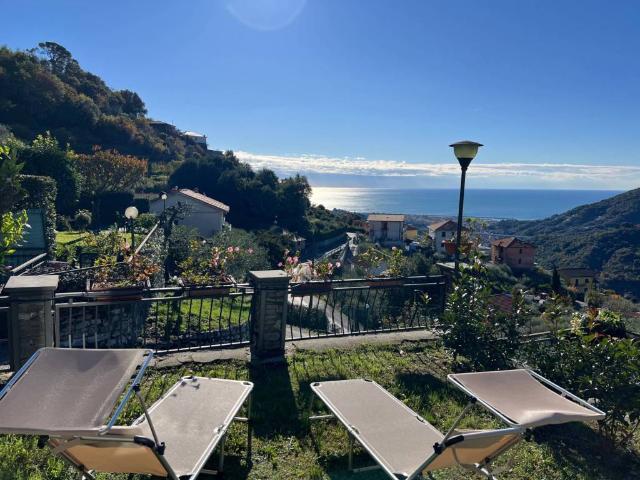 Villa Indipendente in vendita a San Bartolomeo, Leivi