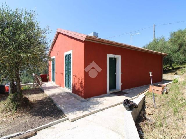 Villa Indipendente in vendita a Carmini, Leivi