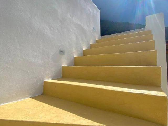 Villa Indipendente in vendita a Leni, Sicilia