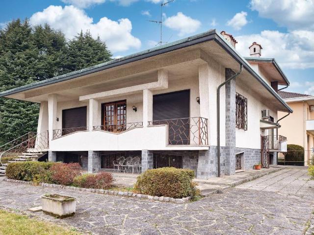 Villa Indipendente in vendita a Birago, Lentate Sul Seveso