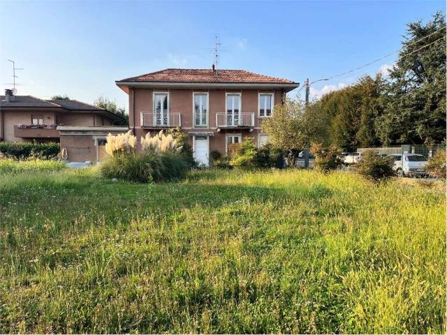 Villa Indipendente in vendita a Birago, Lentate sul Seveso